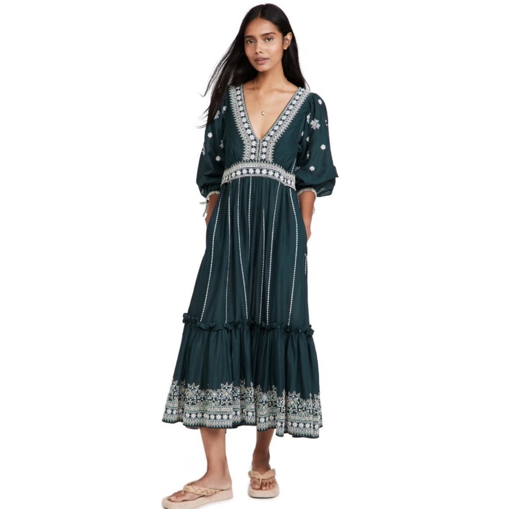 Cara Cara Round Hill Midi dress